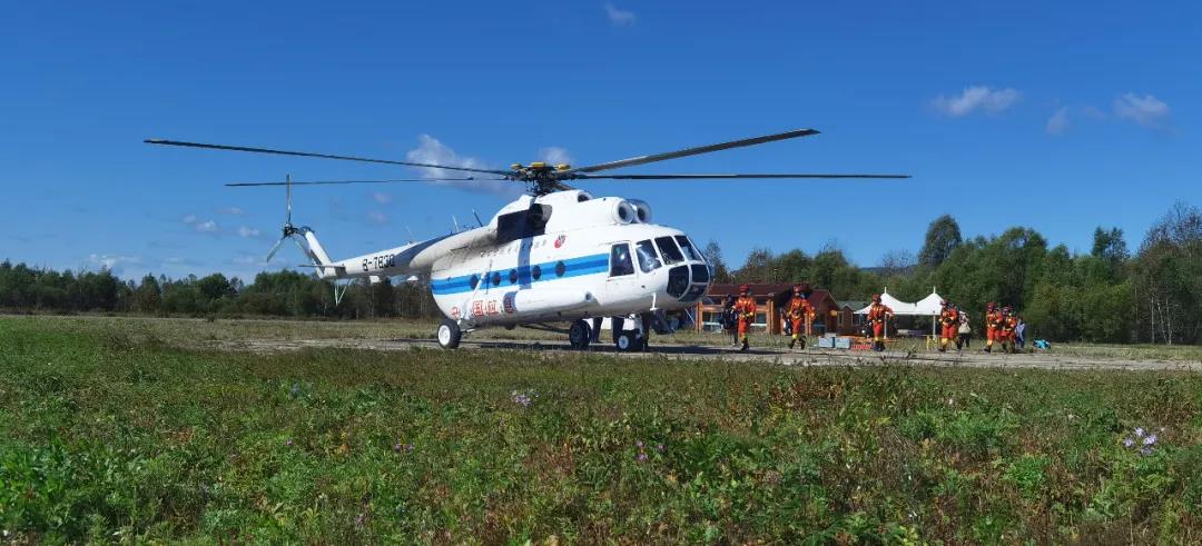 722e52d992fe4cbcdc50b2db3aac1a14.jpg 05.jpg